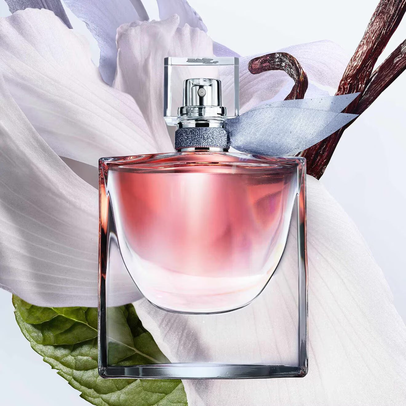 ماء عطر لا ڤي إي بيل